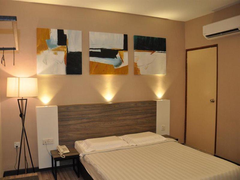 Frazel Inn Hotel Parit Buntar Kültér fotó