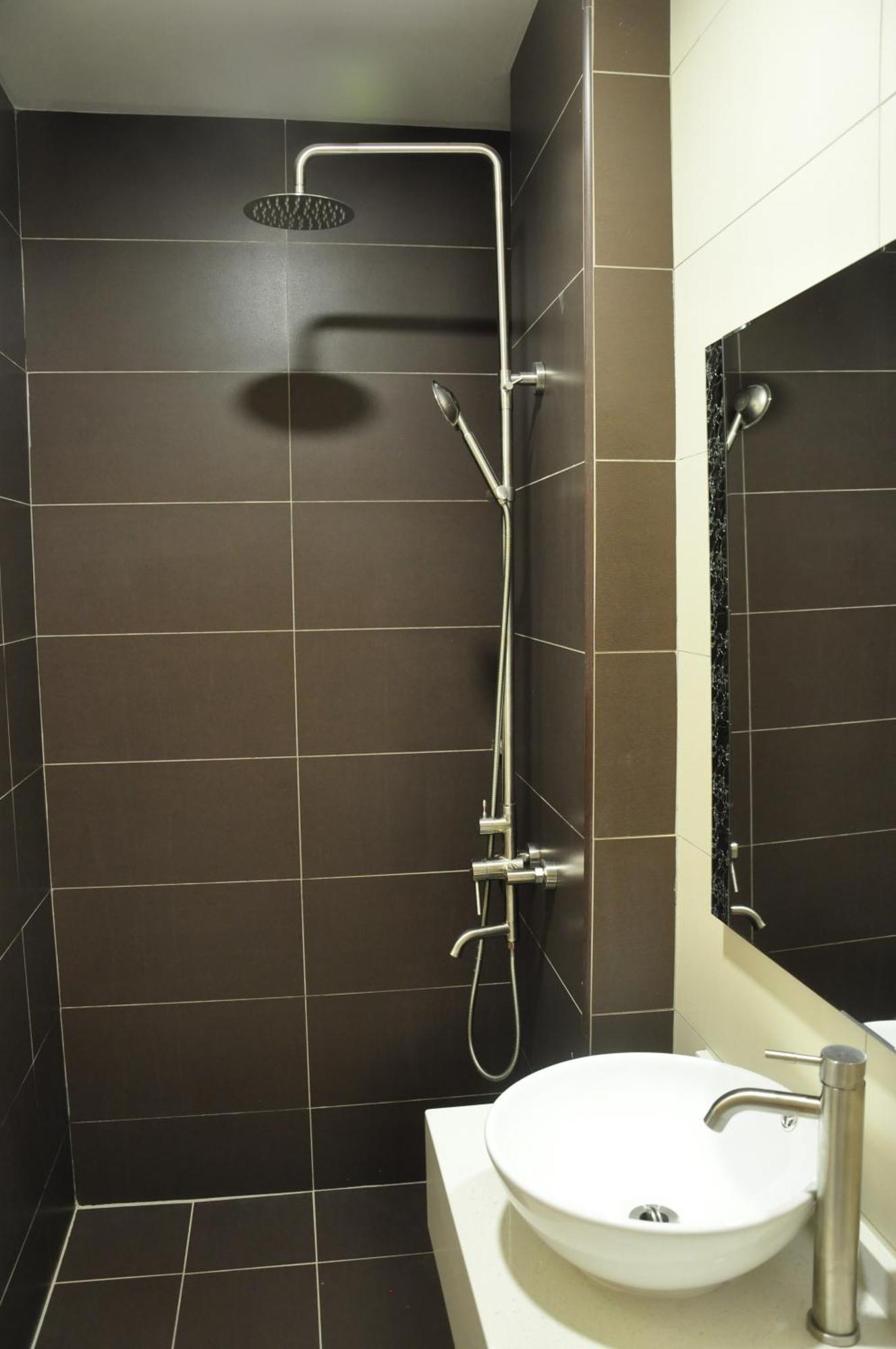 Frazel Inn Hotel Parit Buntar Kültér fotó