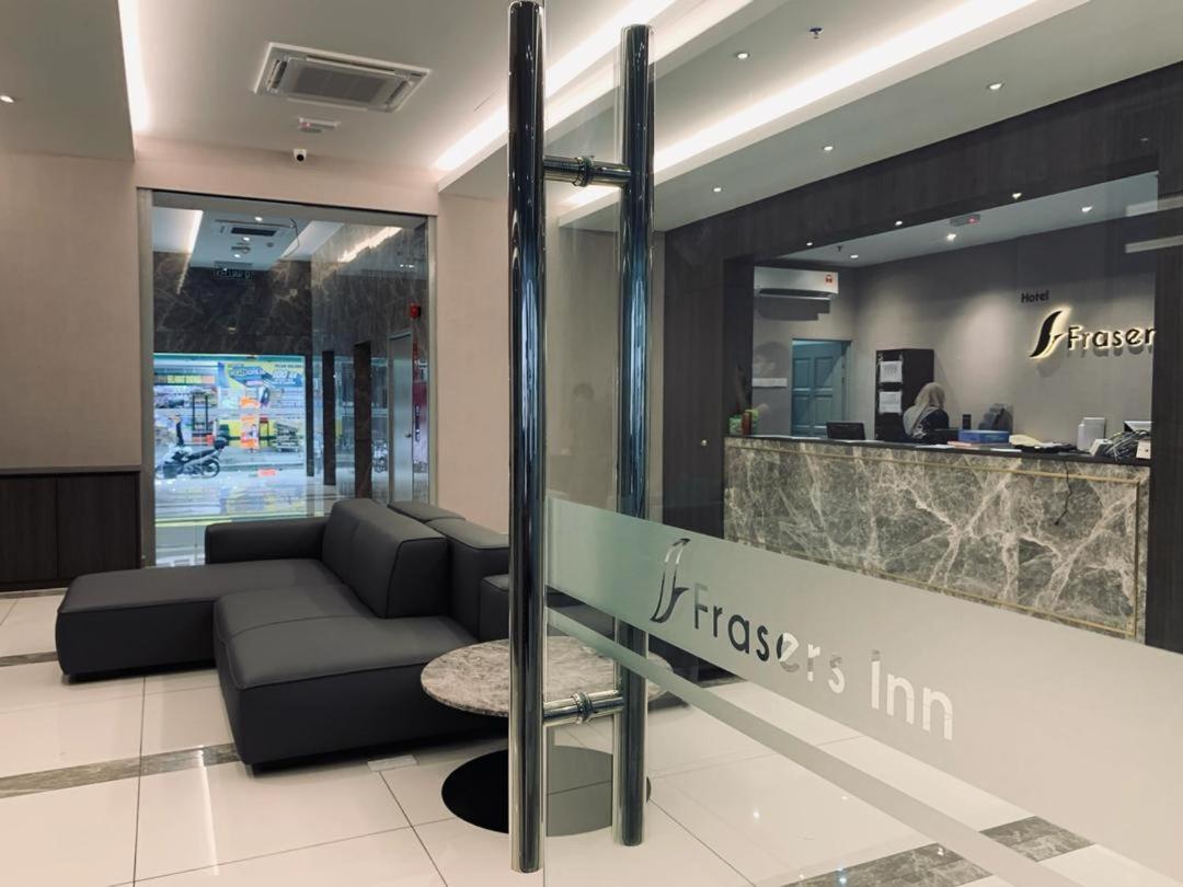 Frazel Inn Hotel Parit Buntar Kültér fotó