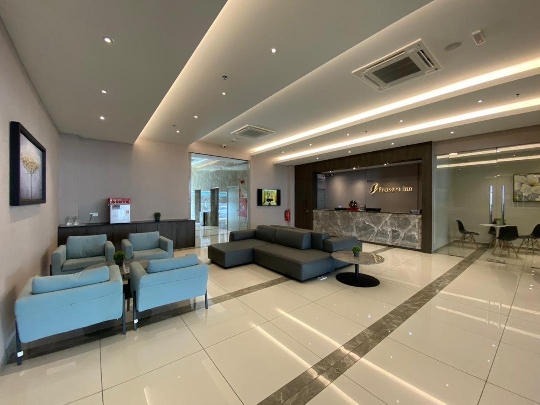Frazel Inn Hotel Parit Buntar Kültér fotó